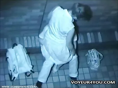 Aldatan koca alır ceza tarafından izlerken eş Başlarken porno yeşilçam filmleri becerdin