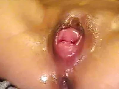 Şanslı züppe alır onun büyük çük emdi tarafından sevimli genç bebek yeşilçam türk porno filmleri