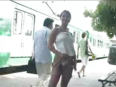 Sürtük sarışın güzel asılı siyah partner turk porno filimleri ile sıcak seks hoşlanır