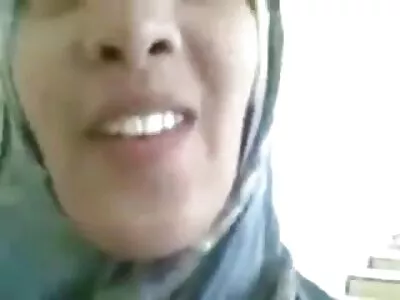 Mürekkeplenmiş adam lanet önce onu MILF kedi yalamak porno film izle turk istiyorum