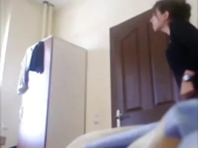 güzel göğüsleri ile sarışın hottie masajdan sonra sahin k porno film pussyfucked