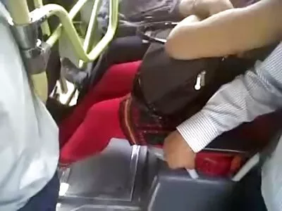 İki çift ortak türk porno film izle değiştirir ve hafta sonu ritüelleriyle meşgul olurlar.