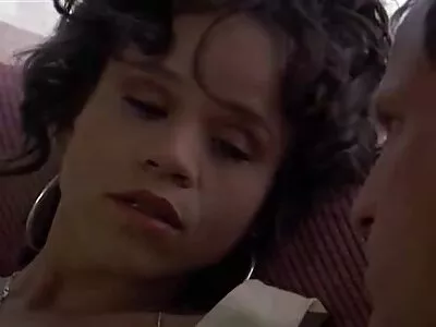 Kız halatlar yüzünden kaçamaz ve adam türk porno film izle ona horoz iter