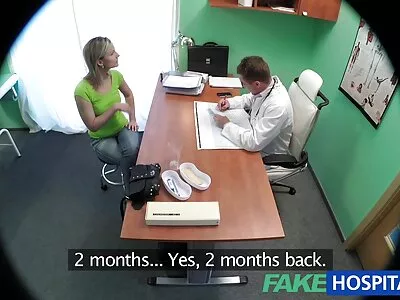 Genç esmer, beyefendisiyle nazik sevişmekten hoşlanır gizli cekim porno filim